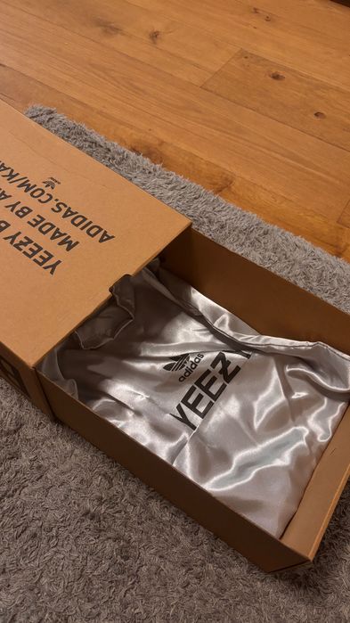 Yeezy 350 Reflective