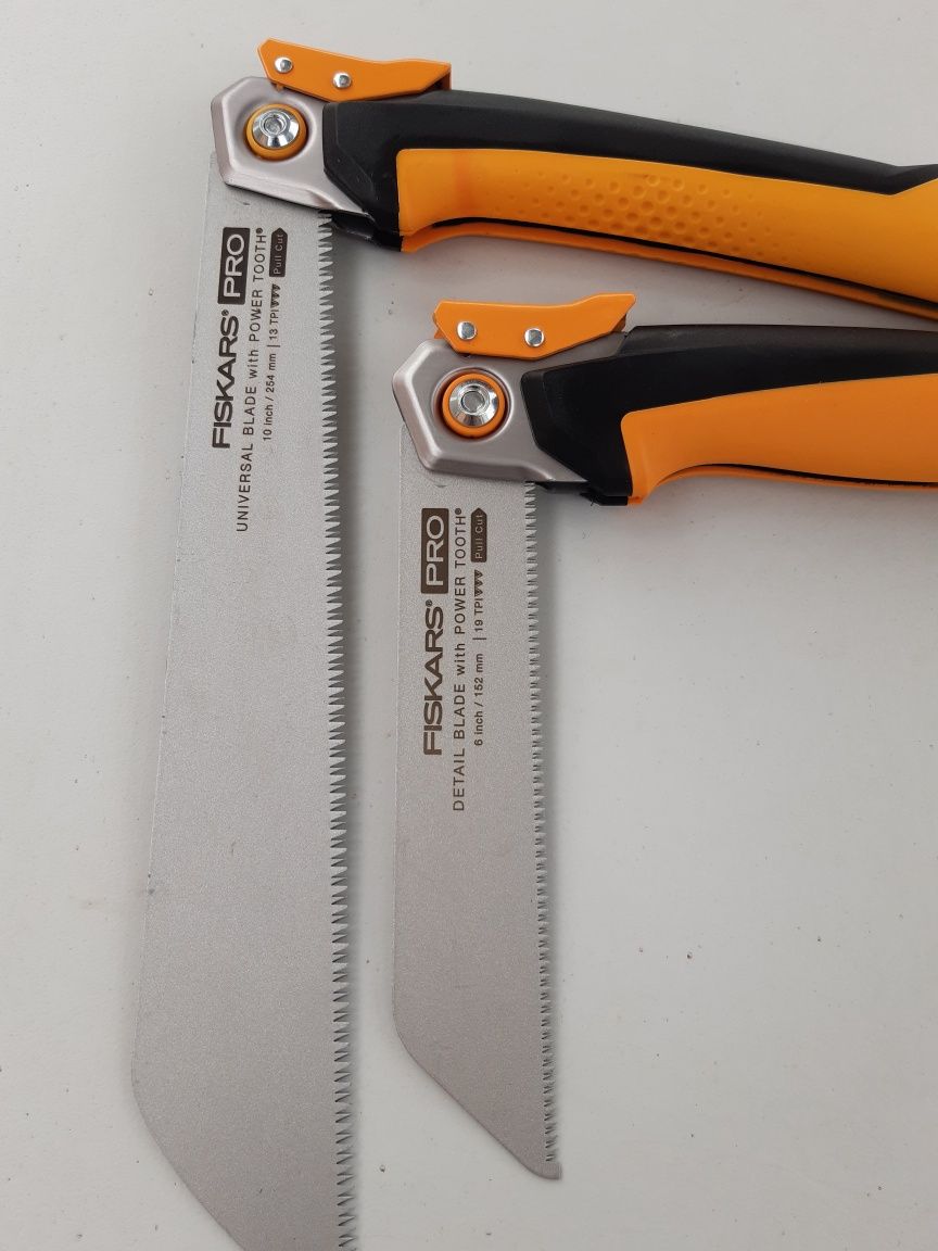 Ferestrau Fiskars PowerTooth