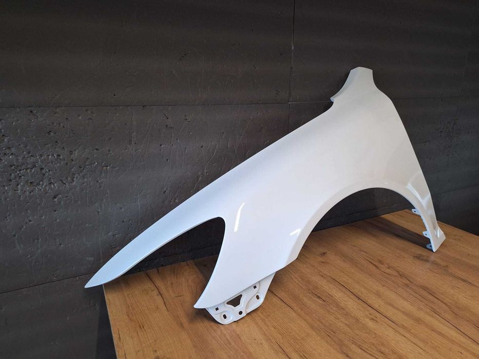 Aripa Fata Stanga Skoda Octavia 2 II An 2008-2013 (LB9A (Alb))