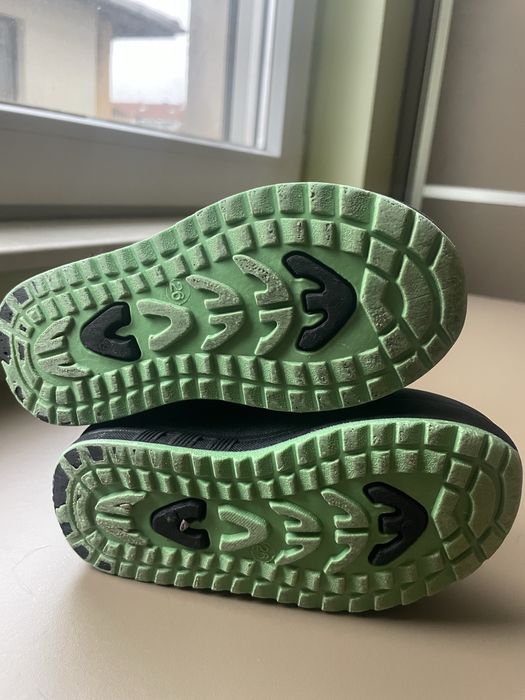 Зимни детски обувки боти