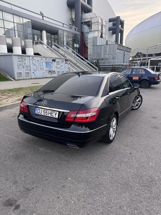 Mercedes E Class E220 CDI 170cp W212  Avantgarde