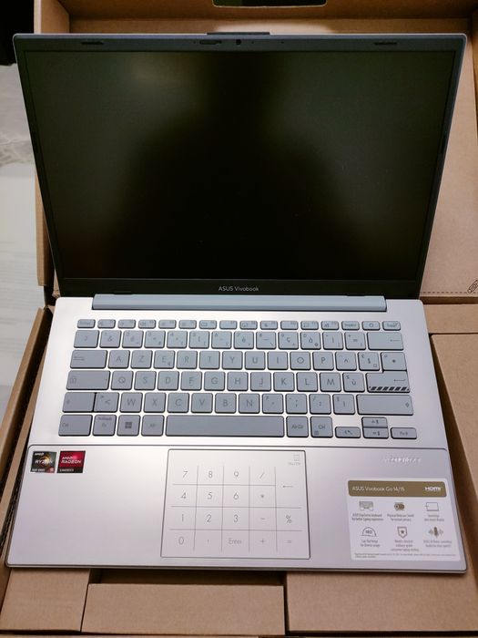 Laptop Asus VivoBook
