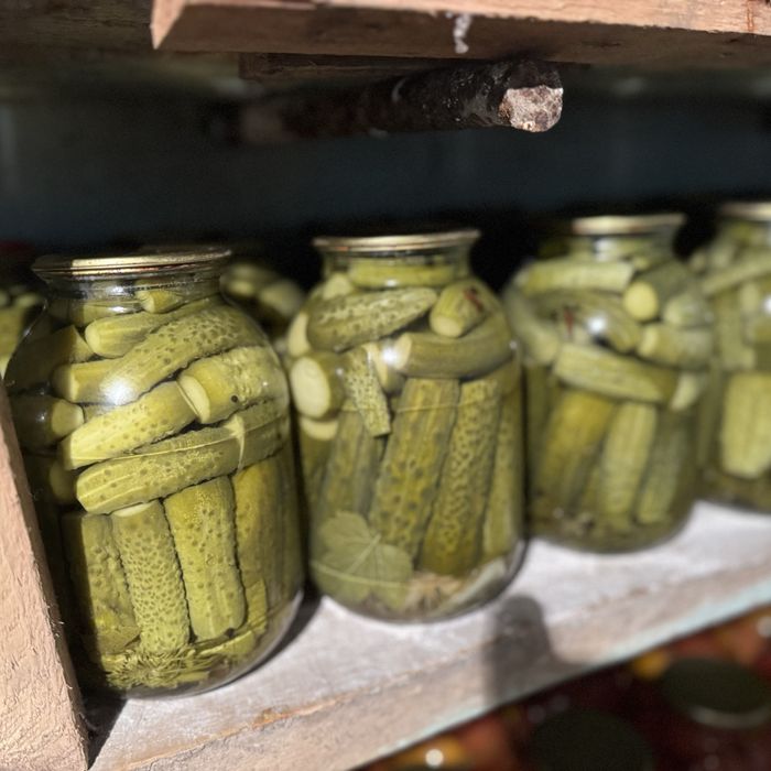 Огурцы маринованные
