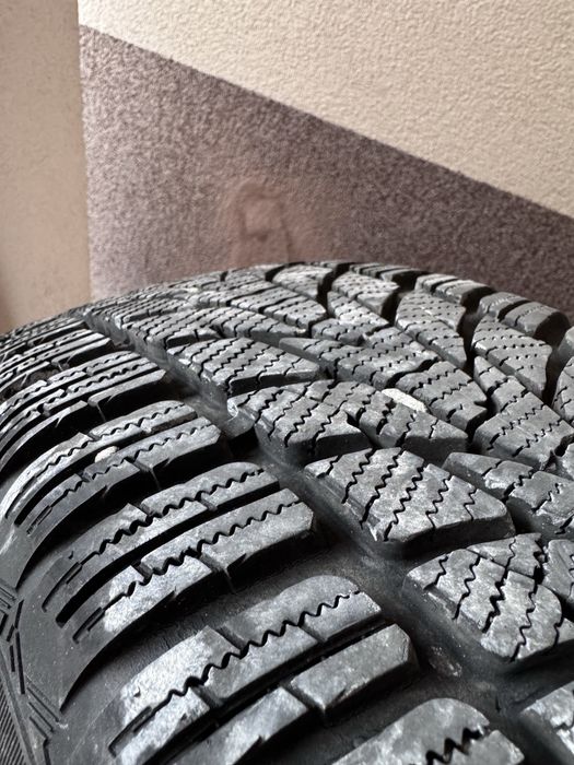 Set de jante cu cauciucuri de iarna