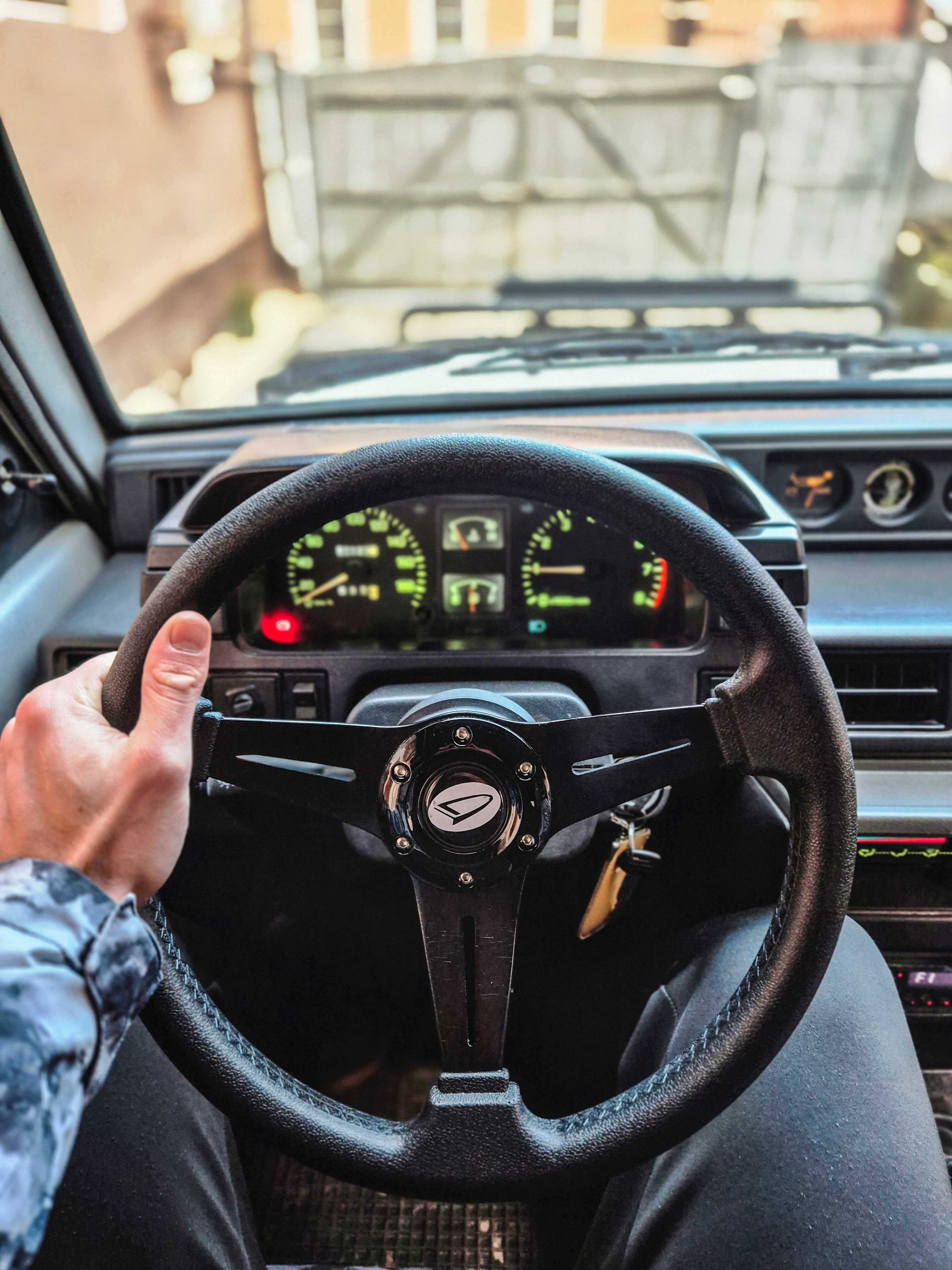 Daihatsu Feroza 1.6