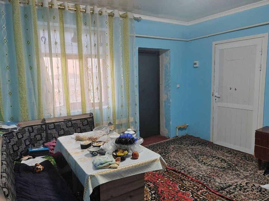 Уи сатилади  бахаси 200 миллион