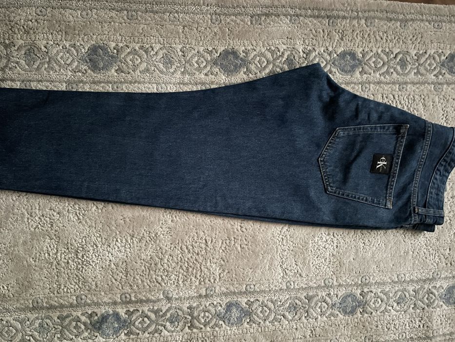 Blugi Calvin Klein