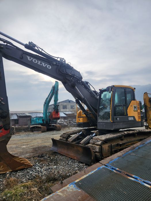 VOLVO EC 235 L AN 2016 !