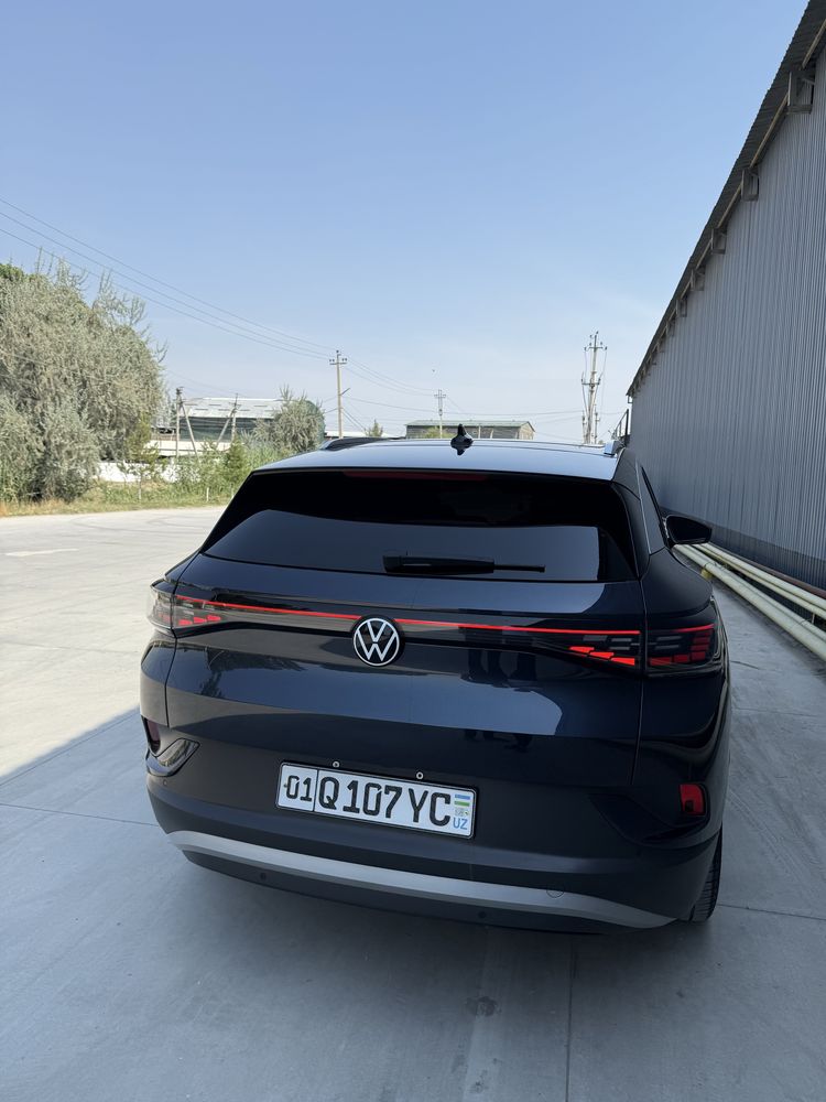 Volskwagen id 4 pure