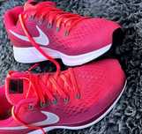 Nike оригинални дамски сникърси 38.5 номер