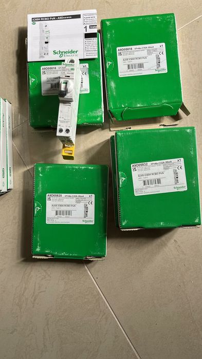 Schneider Power metre,diferentiale tip A curba B si C ,Carlo Gavazzi