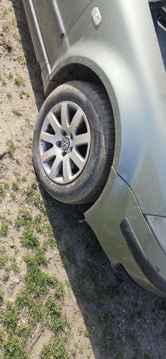 Vând volkswagen Passat pentru dezmembrari