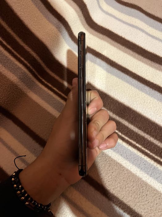 Vând Iphone xs max 256gb