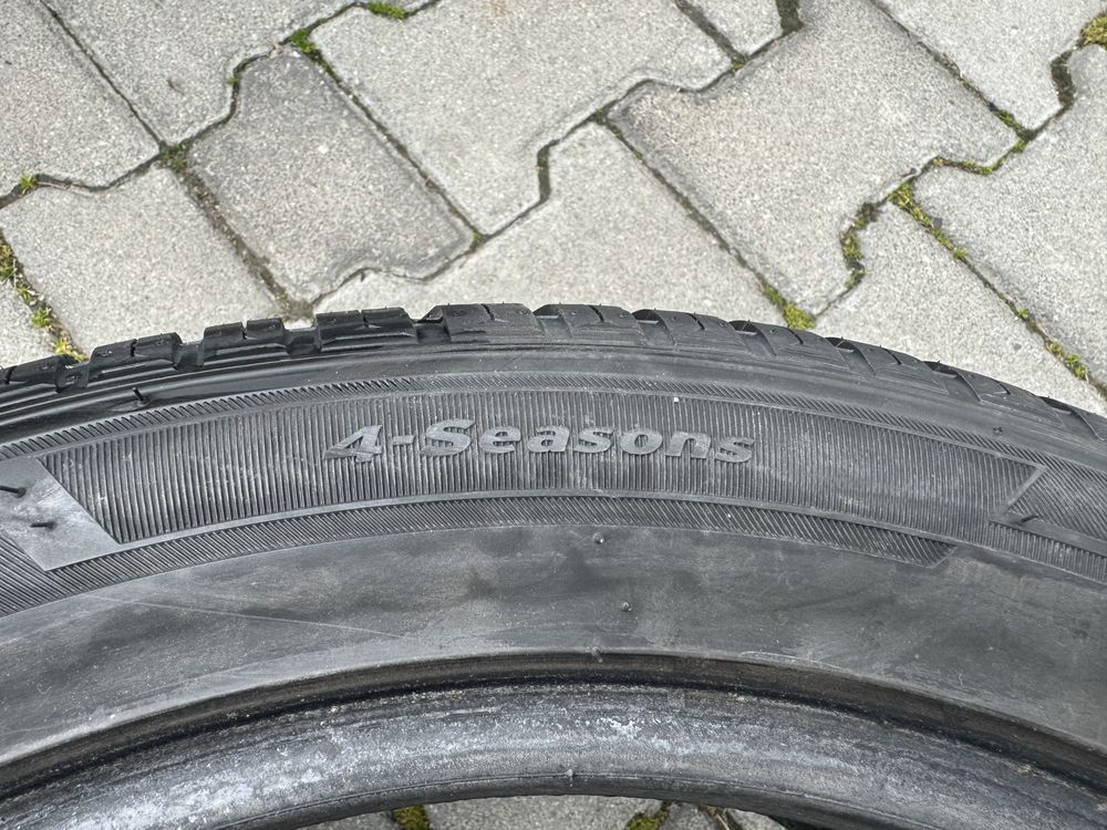 2 бр Почти Нови Всесезонни гуми Hankook 235/45/17