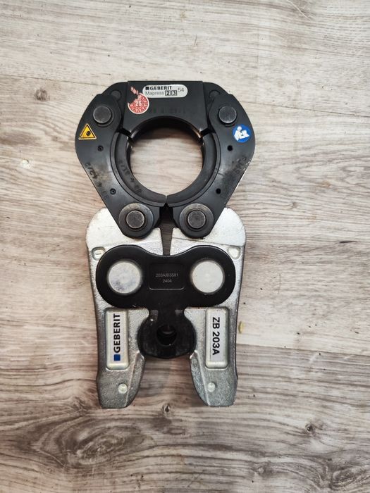 Bac sertizat Geberit Mapress tip bratara fi 54