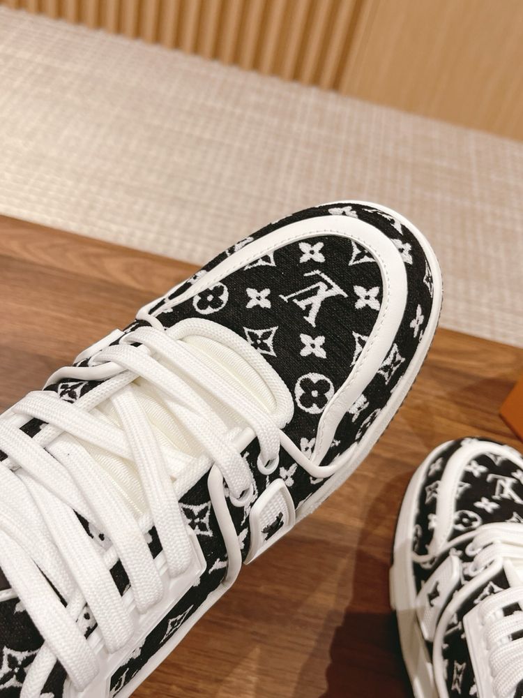 Adidasi Louis Vuitton Premium Trainers