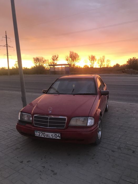 Продается мерс с180