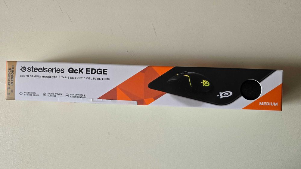 Mouse Pad Gaming STEELSERIES QcK Edge, marime M