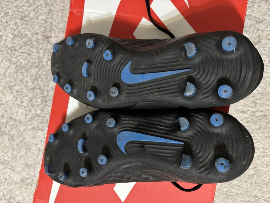 Ghete fotbal Nike Tiempo 38, 24cm, copii