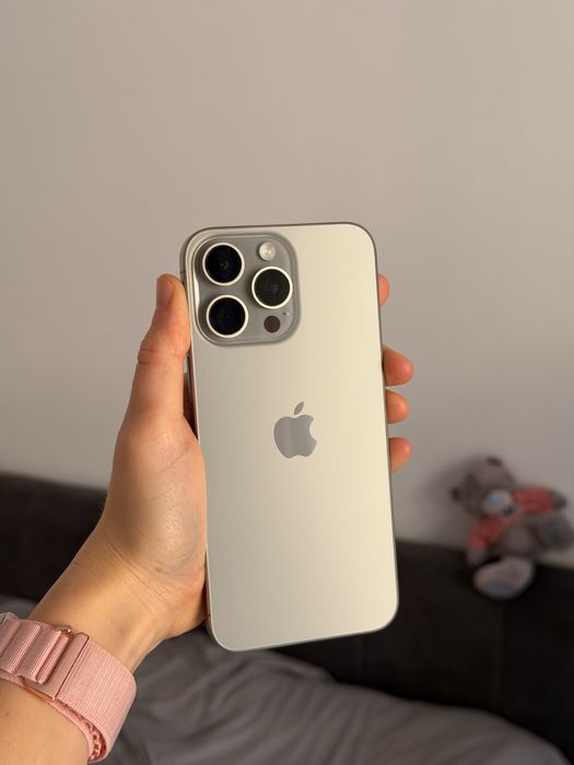 Iphone 15 pro max 256, 2 Sim карты,  заряд 88%