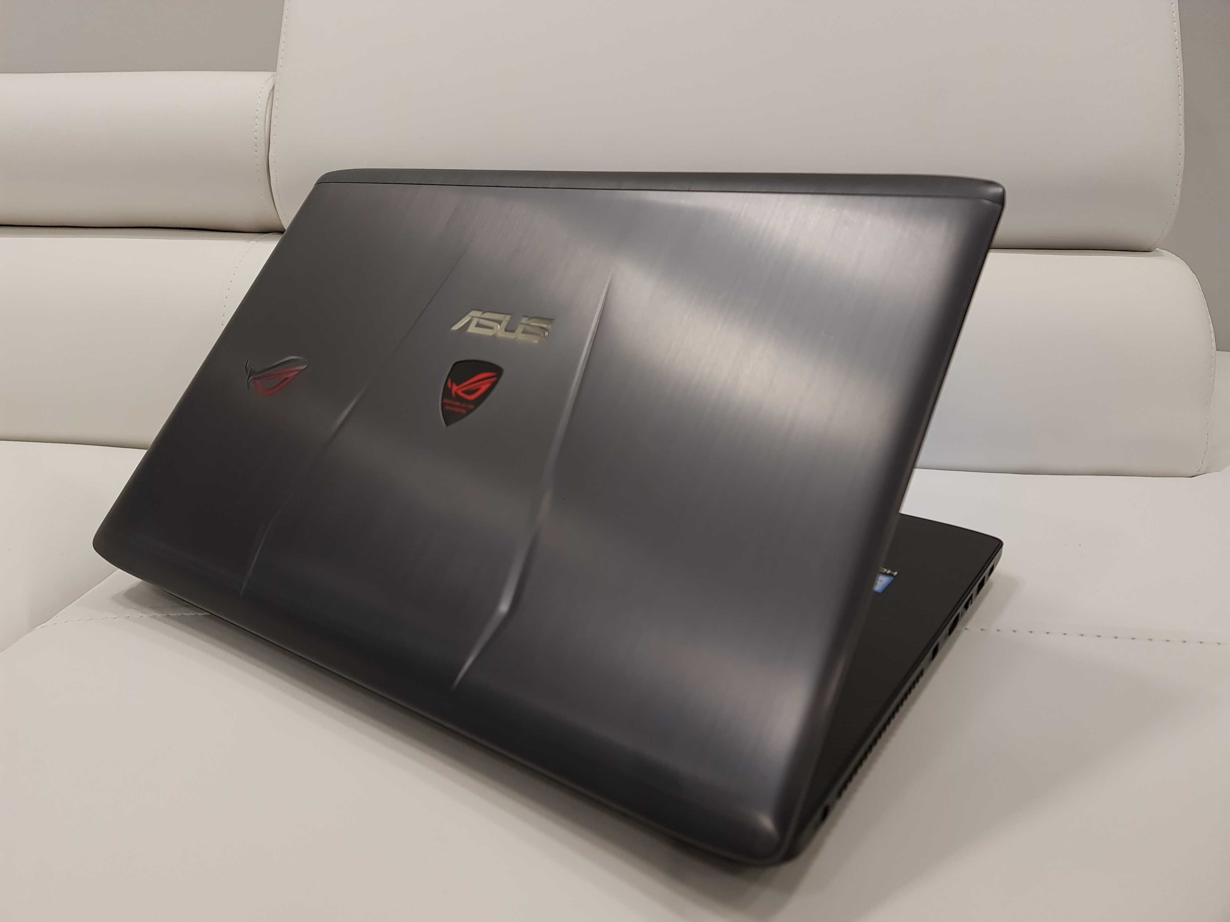 Laptop gaming asus rog, intel core- i7-, video 4 gb GTX , 17,3 inch