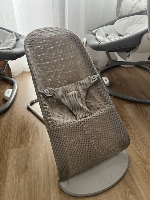 Бебешка люлка/шезлонг BabyBjorn Bliss Mesh-сиво бежово
