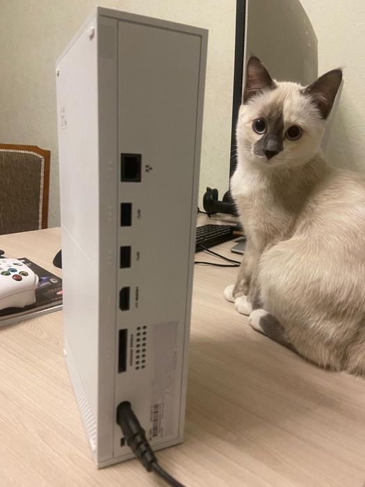 XBOX S игровая консоль