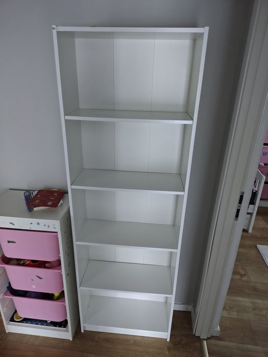 Mobilier camera copii - biblioteca si/sau dulapior jucarii