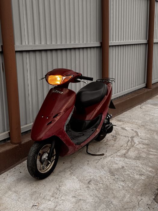 Продаю янонскую оригинальную Honda dio af32 2т