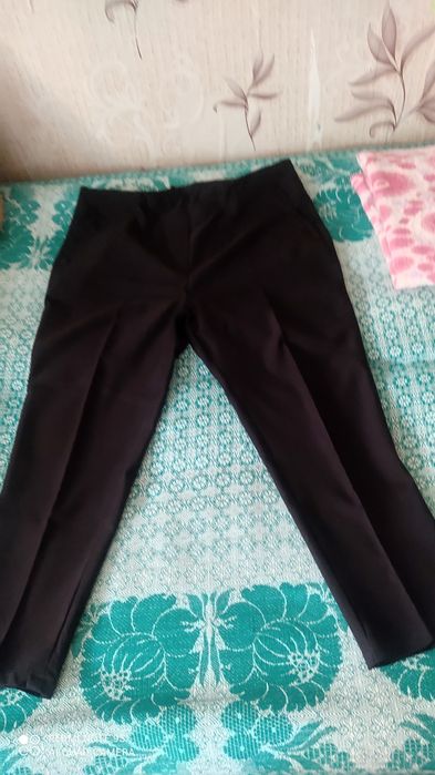 Брюки и рубашка-туника с карманами