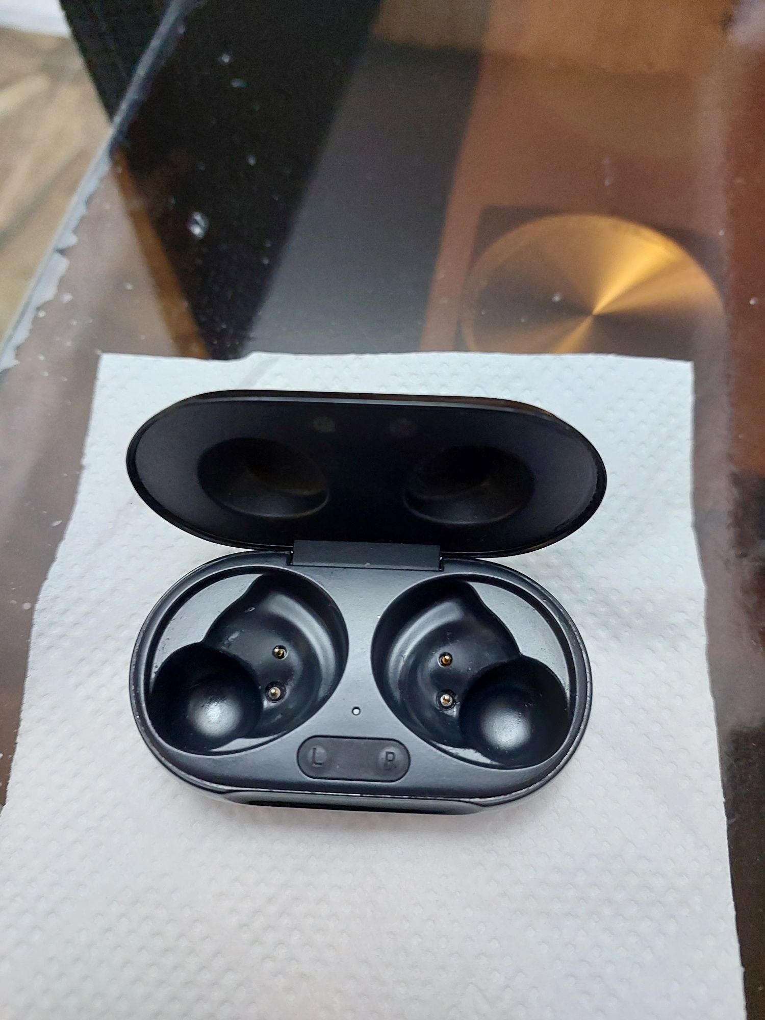 Кейс от Samsung buds