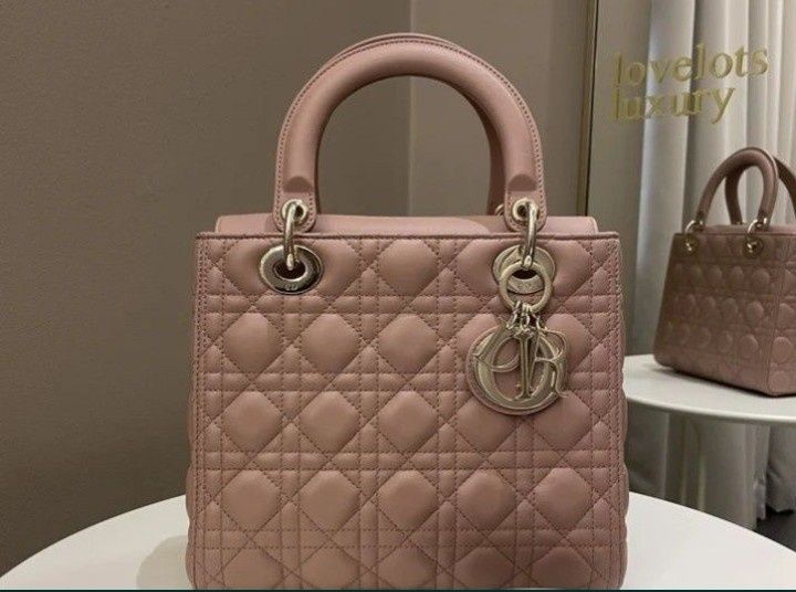 Geanta Dior Lady,accesorii metalice, saculet, etichetă