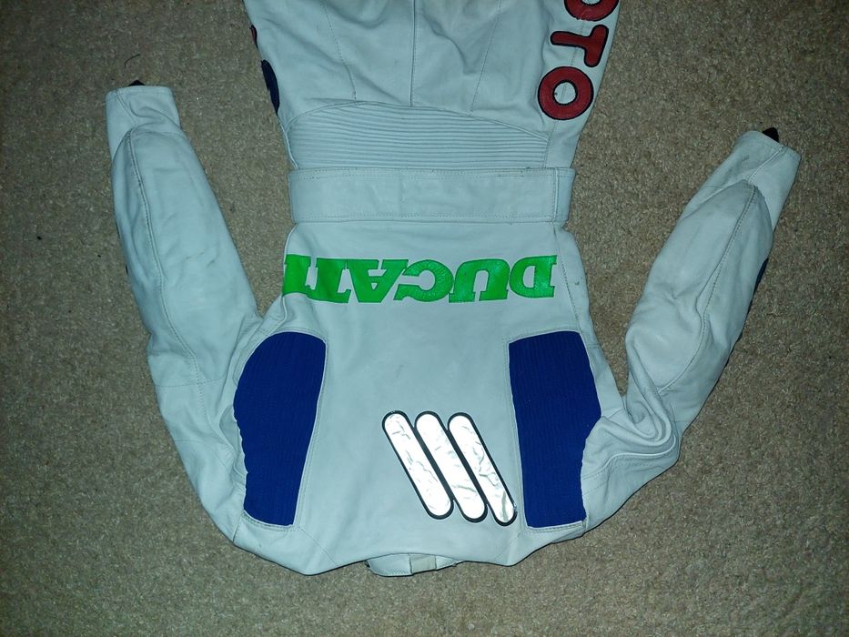 Costum moto de dama Gimoto Ducati ,culori diverse