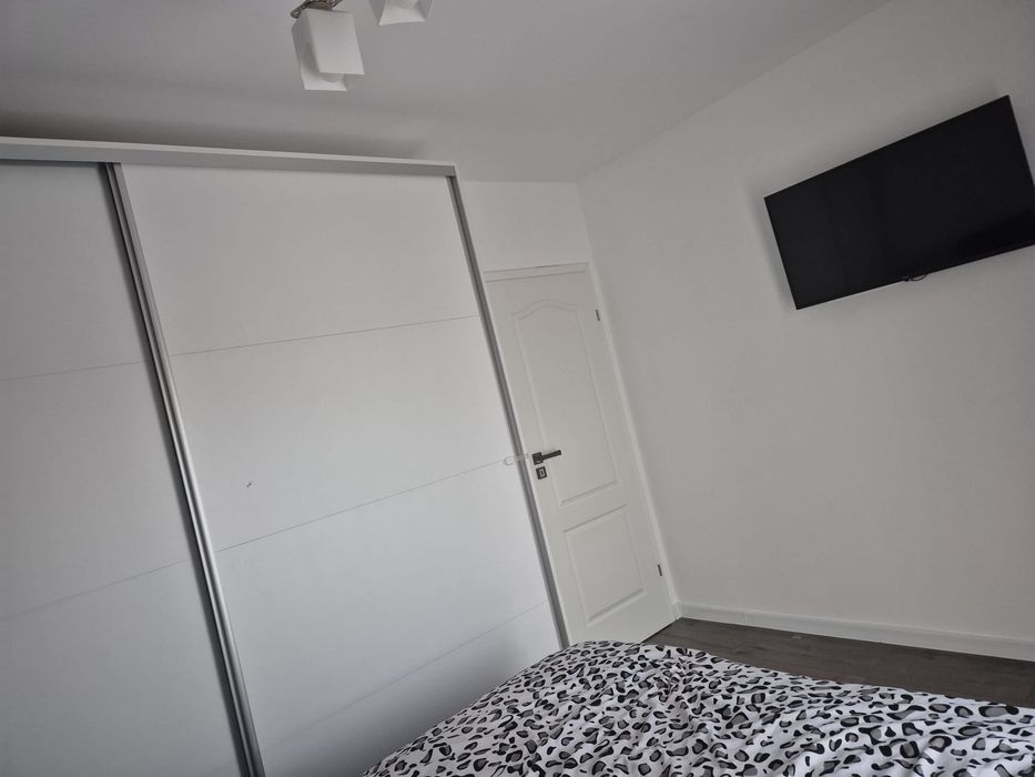 Vând Apartament Utilat mobilat strada Teilor