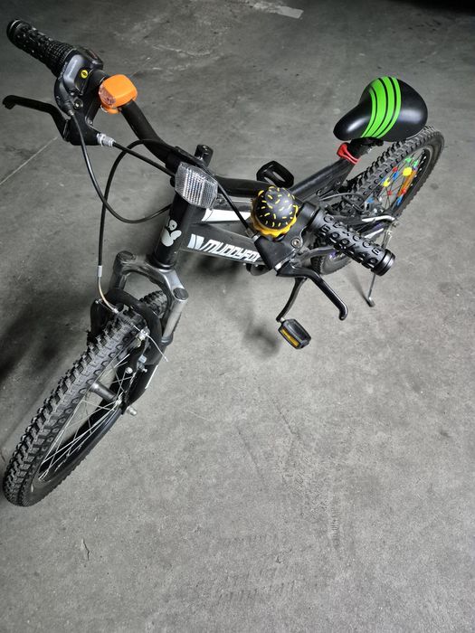 Bicicleta de vânzare