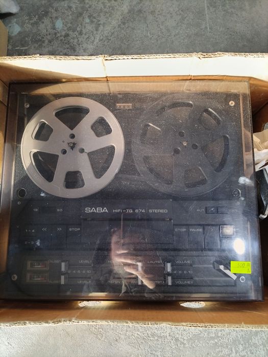 Стар ролков магнетофон SABA