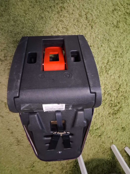 Детско столче за кола