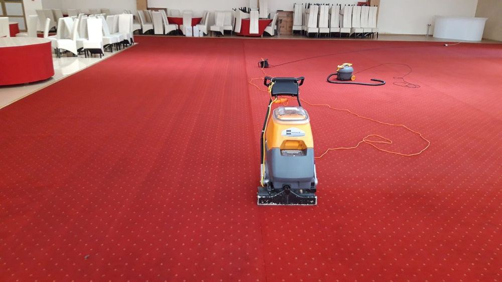 Curatare spalare canapele _ mocheta _ tapiterii