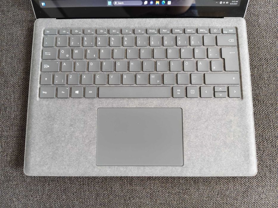 Microsoft Surface Laptop 4 Ryzen 5 Touchscreen Slim Metal 2022 Tableta