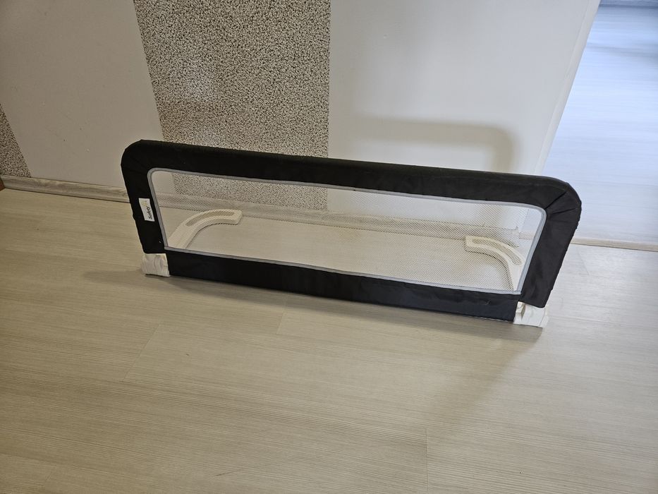 Protecție pat bebelusi