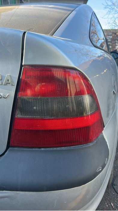 Опель вектра б полный разбор 1.8 акпп