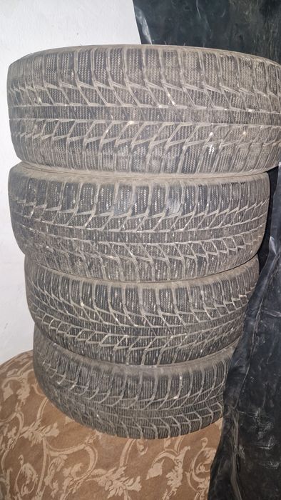 215.55 R17 в отличном состояние