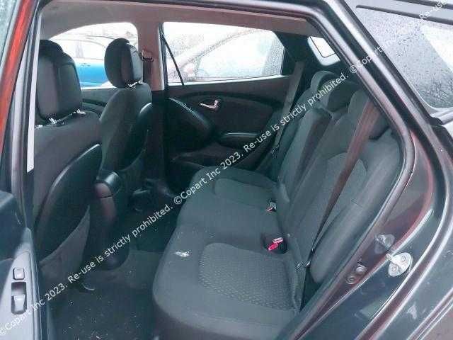 Dezmembrez Hyundai i35 2010 2.0 benzina