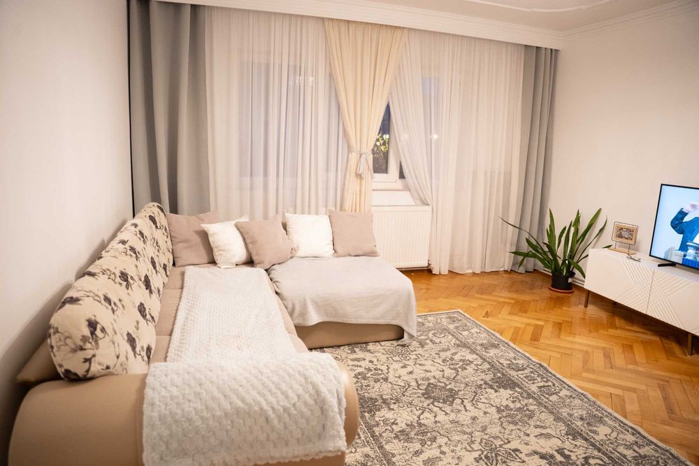 PROPRIETAR Vand Apartament Decomandat Ultralux