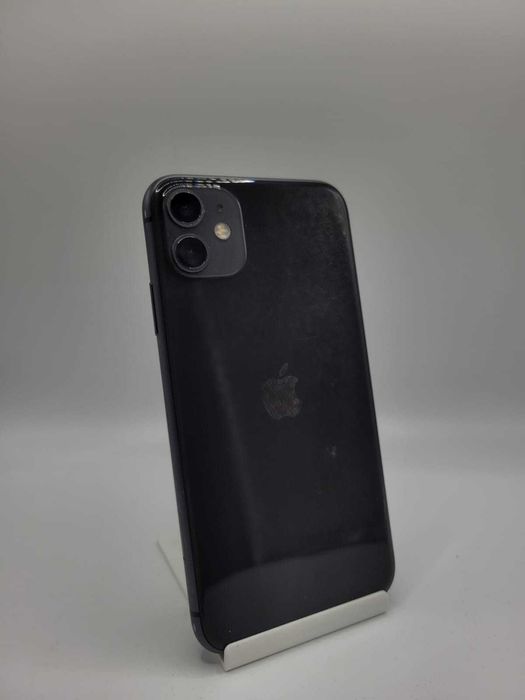 Apple iPhone 11  128Гб   79%Акб есть мелкие царапины