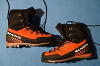 Bocanci Tehnici Scarpa Mont Blanc Pro GTX 44,5