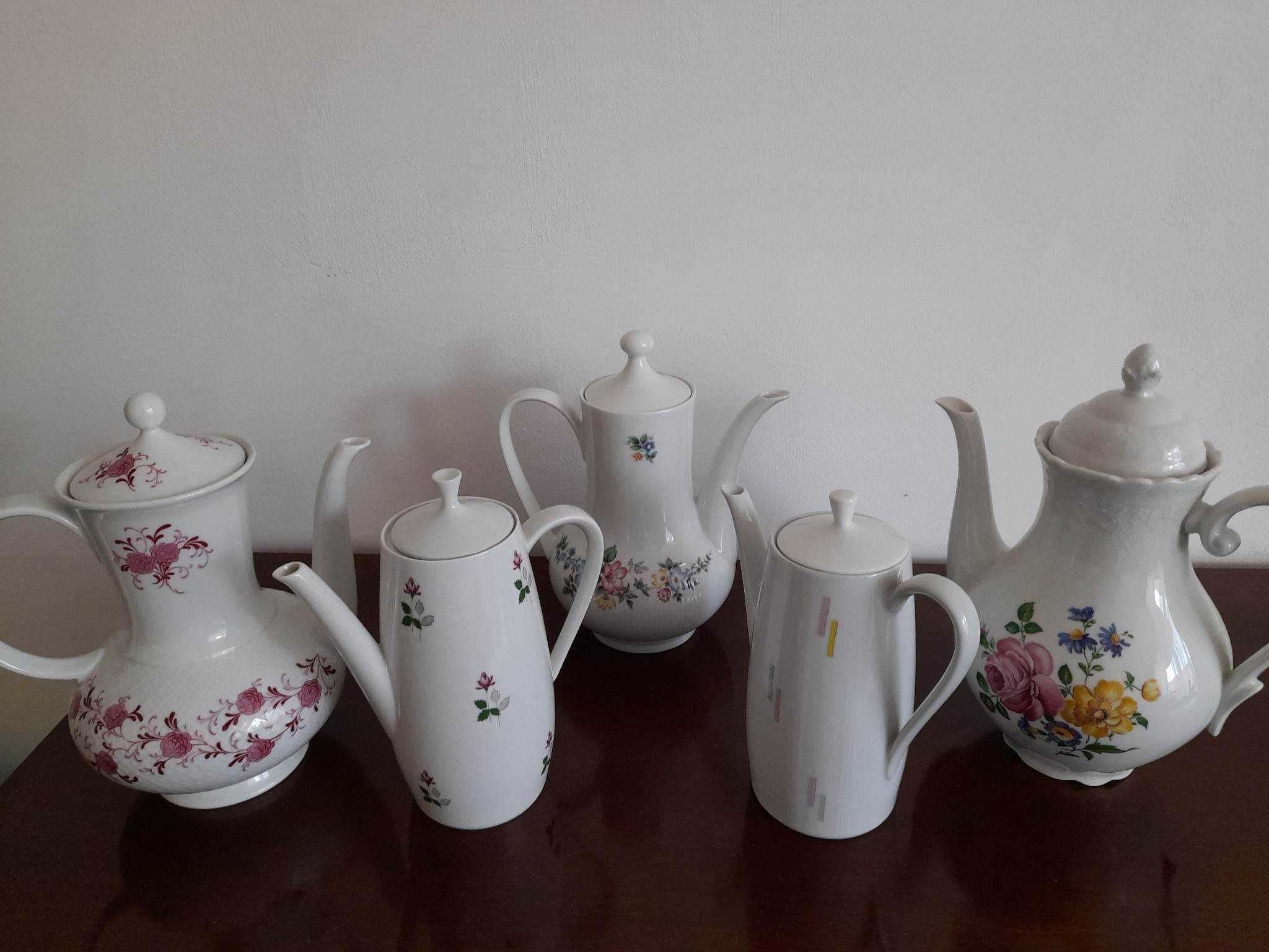 Ceainice din portelan vechi „Seltmann Weiden Bavarian Porcelain”