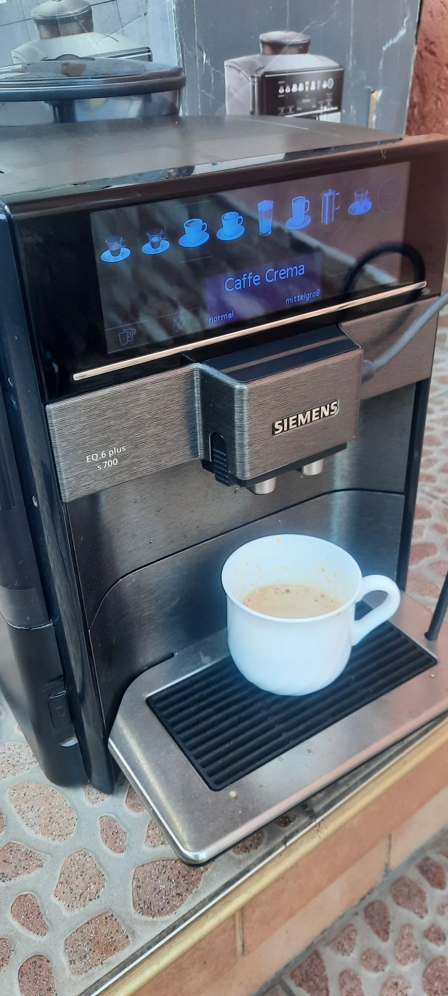 КафеМашина Siemens  EQ6Plus Като нова
