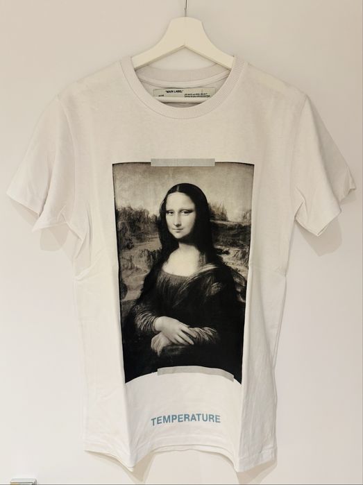 Дамски и мъжки тениски