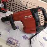 Ciocan demolator Hilti (picamer )